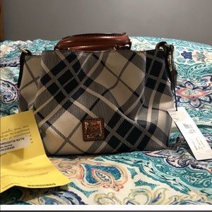 Dooney purse and wallet